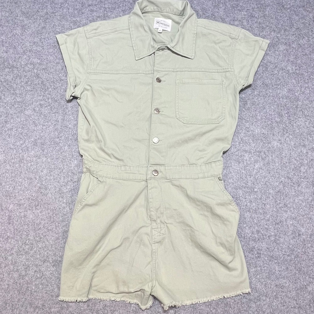REgeneration by Celebrity Pink Sage Green Utility Romper Button Front Size L
